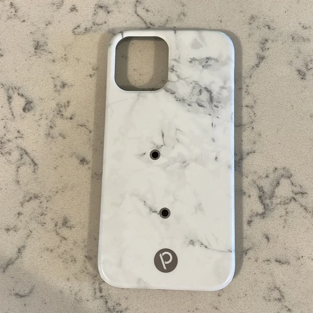 2 Loopy cases for iPhone 12 Pro - Picture 2 of 3